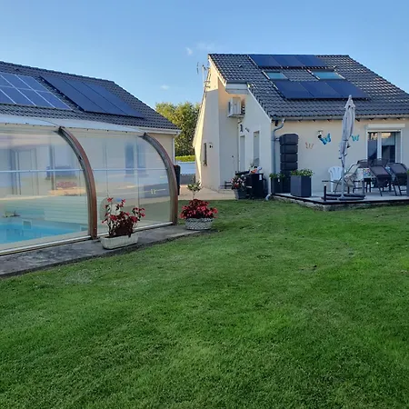 gîte m et m Nébouzat Extérieur photo